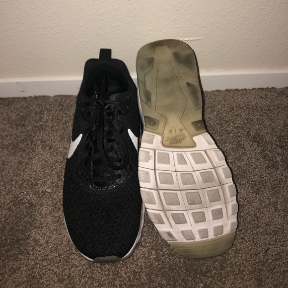 NIKE WOMENS AIR MAX MOTION RUNNING SHOES - Picture 4 of 6